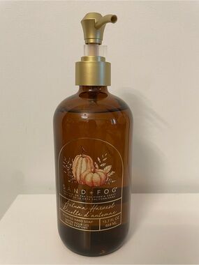 NWT SAND + FOG Autumn Harvest Scented Hand Soap - 15.7 FL OZ/ 464 ML